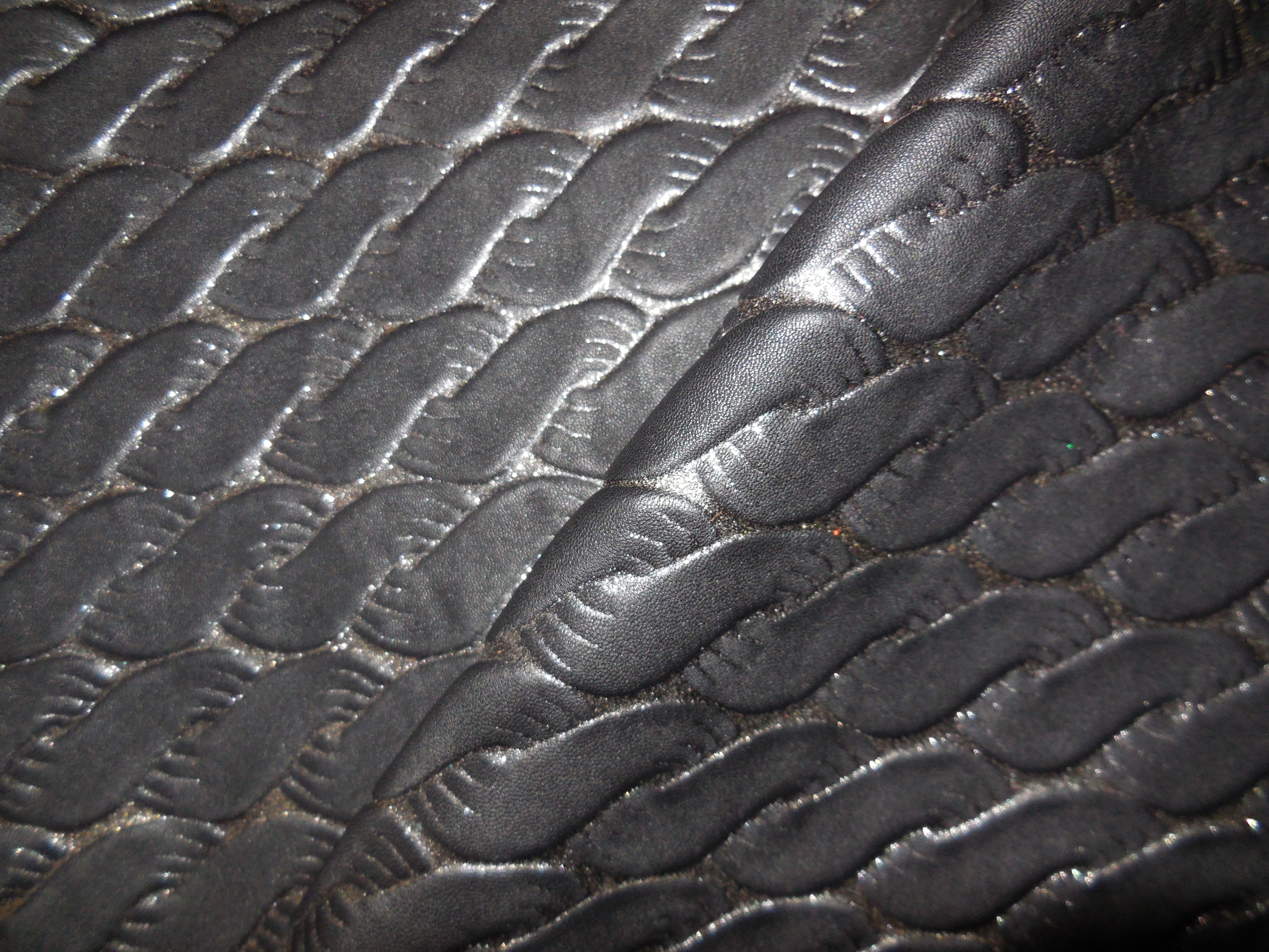 Skóra naturalna kaletnicza czarna _skóry naturalne kaletnicze na torebki w Leather-design.eu